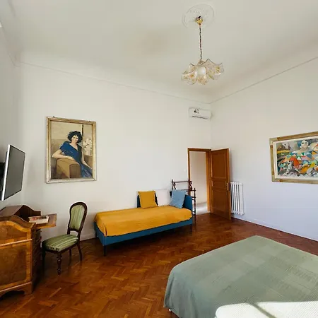 Poggi 7 Apartament