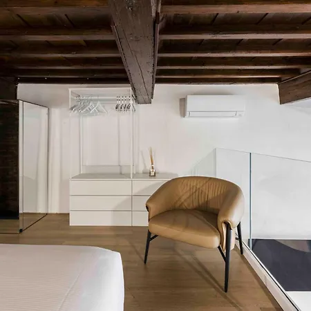 Palazzo Bardi N 1 * Florenz