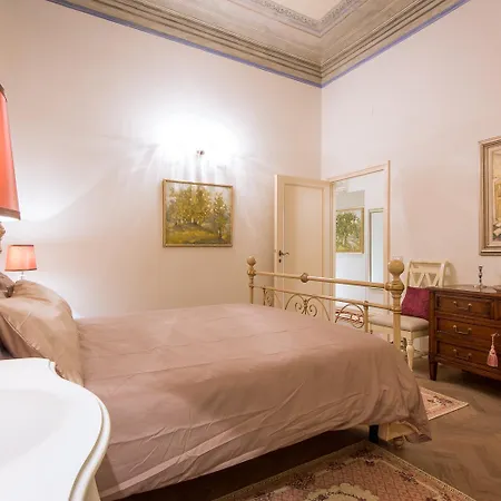 Ghibellina Balcony Apartment