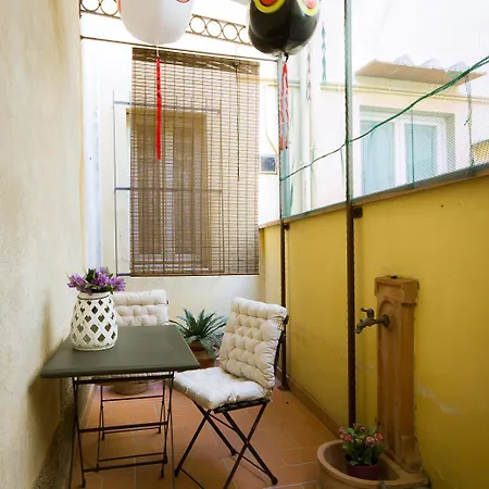 Apartment Ghibellina Balcony Florence
