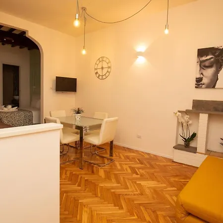 Bizze Santa Croce * Флоренция