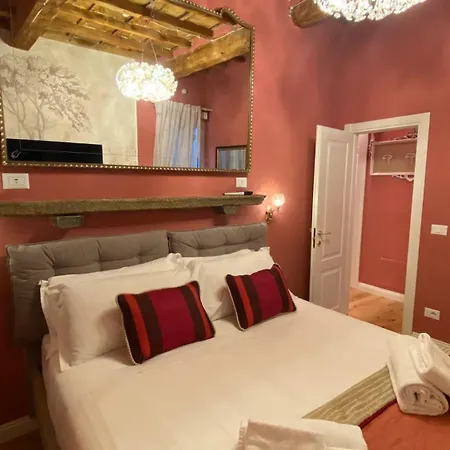 Toscanella Royal * Firenze
