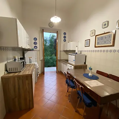 Apartament Nobility In The Heart Of Florence!