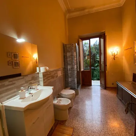Apartament Nobility In The Heart Of Florence! *
