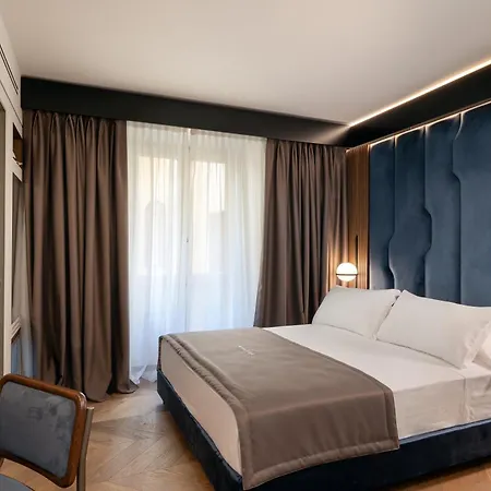 Arts & Crafts Luxury * Florence