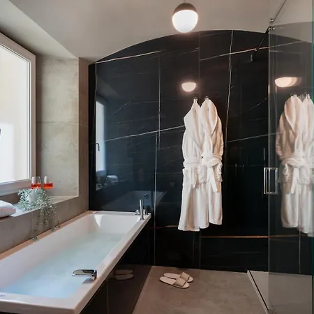 Arts & Crafts Luxury Oda ve Kahvaltı *