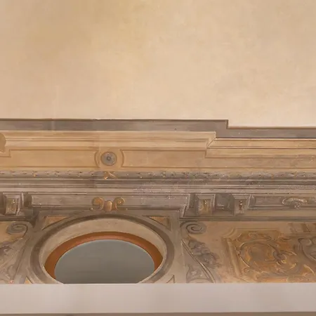 Arts & Crafts Luxury * Florence