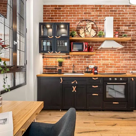 Exclusive Design Apartment *