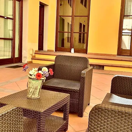 Guest house Cozy Room With Ensuite & Outdoor Space Florence