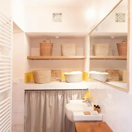 Villino Gemma, Elegant Living With A Tuscan Touch Daire Floransa