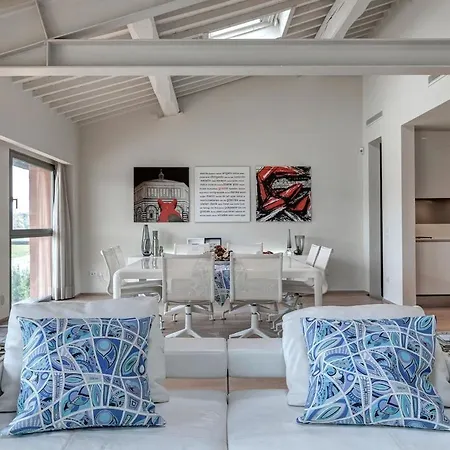 Loft On The River Florence