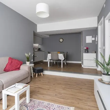No 32 - Modern Luxury Apartamento