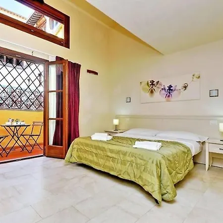 Apartment Albizi Vasari 203 Florenz