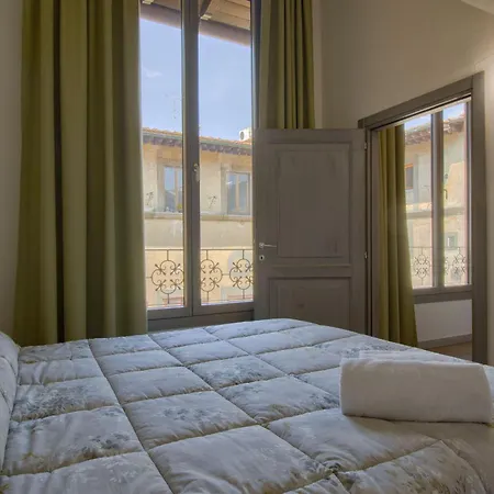 Toscanella Escape *