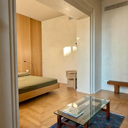Archibusieri 8 Design Daire