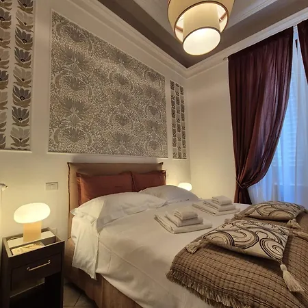 Zara Apartment Florence