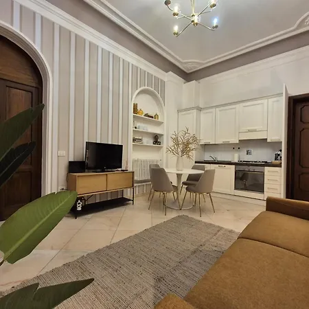 Apartment Zara Florence