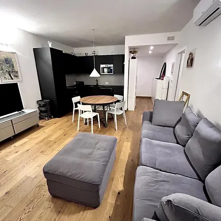Tasso House Apartment *