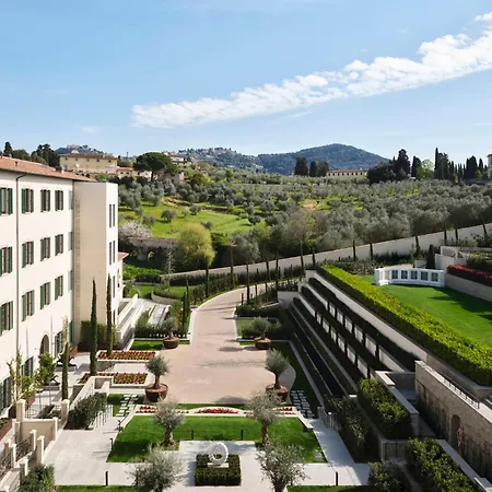 Hotel Collegio Querce, Collection