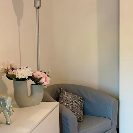 Modern Renovated Near Center & Transit Apartamento *