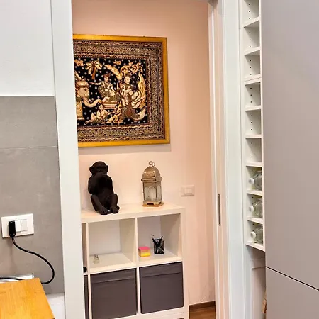 Modern Renovated Near Center & Transit * Florencia