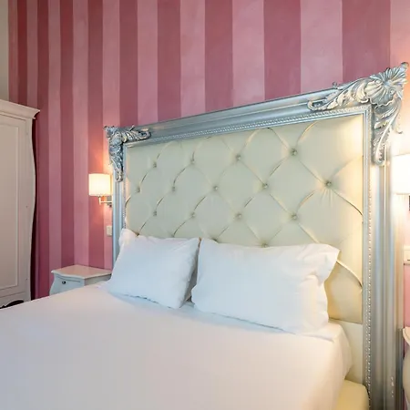 Residenza Conte Di Cavour & Rooftop フィレンツェ