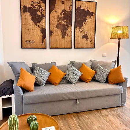 Modern Renovated Near Center & Transit * Florencia