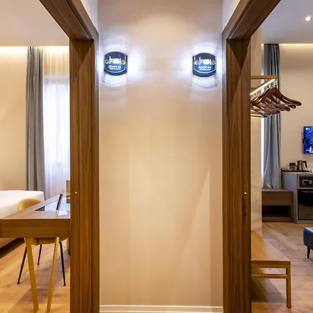 Palazzo Don Minzoni Guest house *
