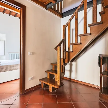 Apartment Ad Rondinelli, Florence