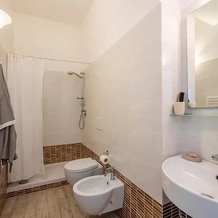 Urban Nest At Leopolda & Fortezza Apartment Florence