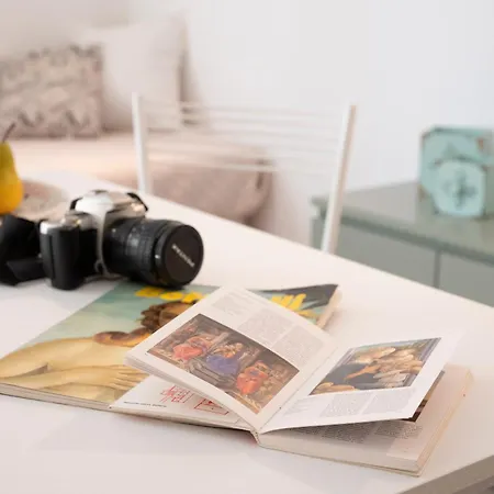 Apartment Urban Nest At Leopolda & Fortezza