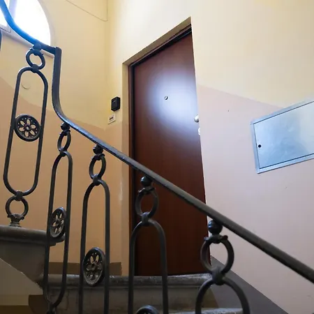 Apartment 1000 Mt Far From Center - Dimora Leopolda *