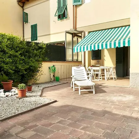 Apartment Careggi Garden Flat Florence