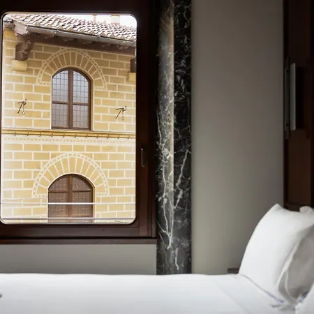 Palazzo Ottaviani - Luxury Florenz