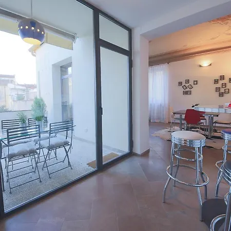 Florence- Ricasoli View Apartment