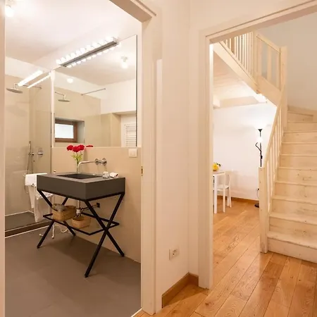 Keys Of Italy - Monalda Tot - Amazing 2 Apts *