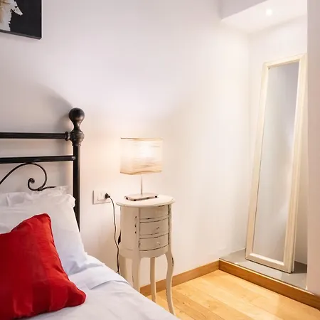 Apartment Keys Of Italy - Monalda Tot - Amazing 2 Apts