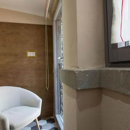 Toscanelli 10 Apartment *