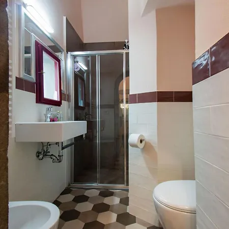 Toscanelli 10 Apartment Florence