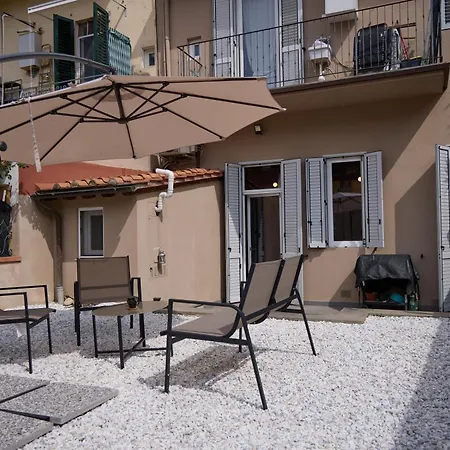 Ponte Vittoria Urban Garden Loft * Floransa