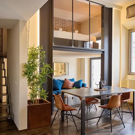 Ponte Vittoria Urban Garden Loft