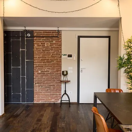 Daire Ponte Vittoria Urban Garden Loft