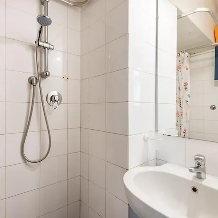 And Comfortable In Apartamento