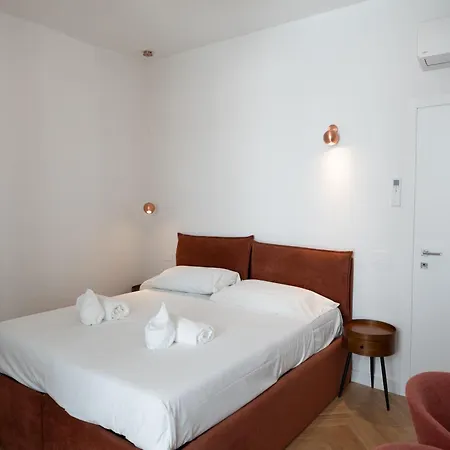 Giglio Viola Duomo Apartment Florence