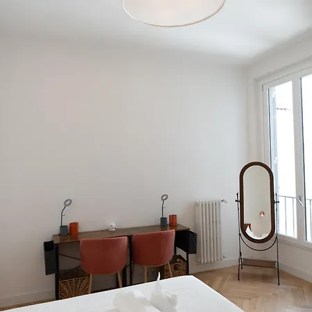 Apartment Giglio Viola Duomo Florence