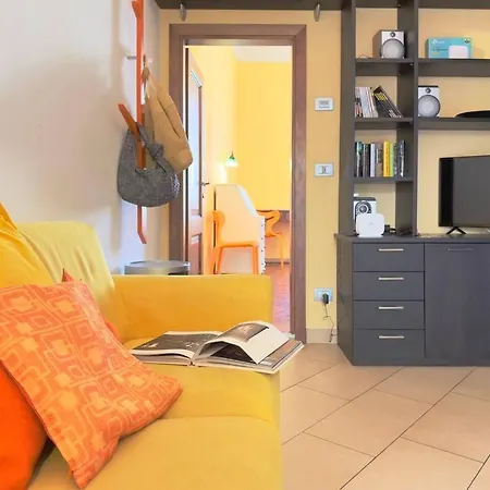 Homeby, Casa Spontini Apartment *