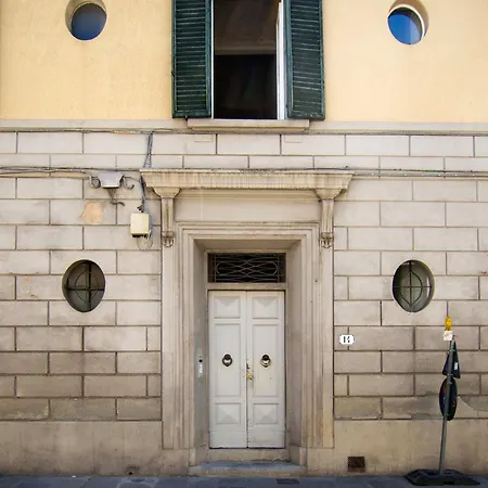 Bright Terrace Loft In Florence Center Διαμέρισμα