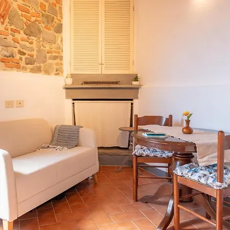 Cozy Bruni House In Apartment