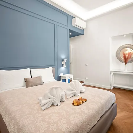 Four Season's Luxury 300 Mt From Duomo *