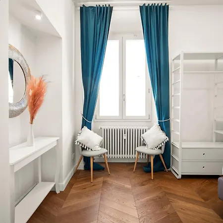 Four Season's Luxury 300 Mt From Duomo Apartment